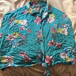 Harlow large tropic button up